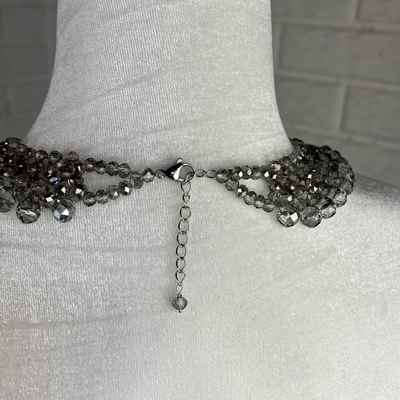 STATEMENT NECKLACE SMOKE COLORED CRYSTAL BEADS 20 Inches long - Picture 4 of 6